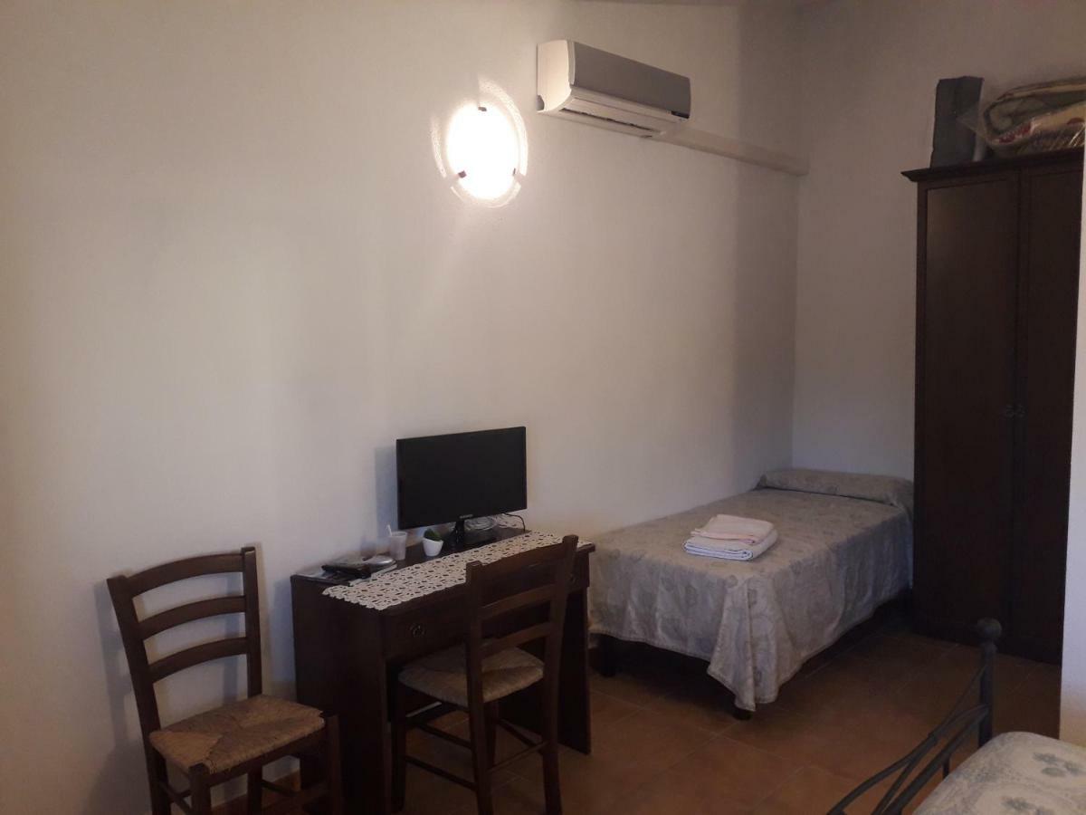 Agriturismo Sa E Padedda Mores Εξωτερικό φωτογραφία